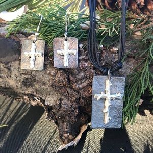 New Anju twig cross necklace earring set